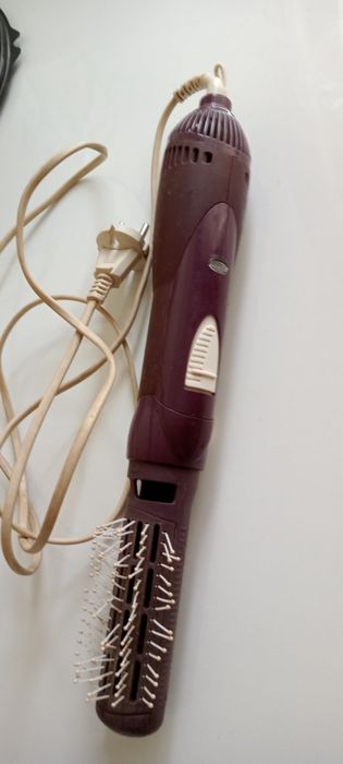 Продам фен - щётку