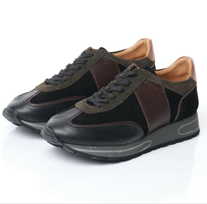 Кроссовки кожаные