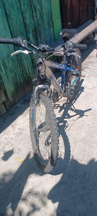 Велосипед в хорошем состоянии