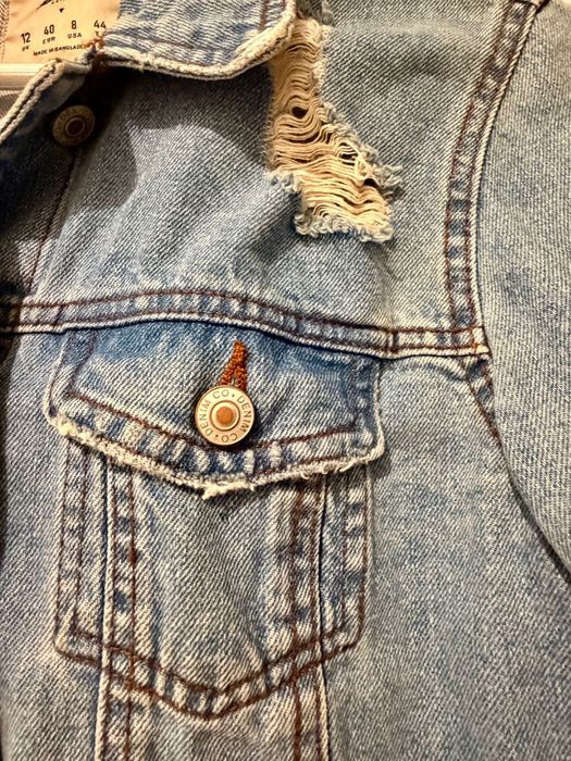 Geaca de blugi perfecta pentru tinute casual de la Denim Co