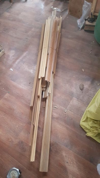 Продам плинтуса.