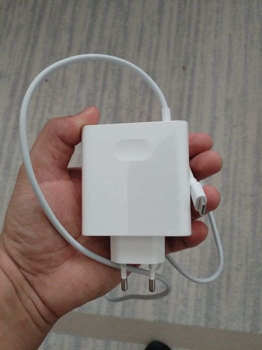 Ультрабук  Huawei Mate book