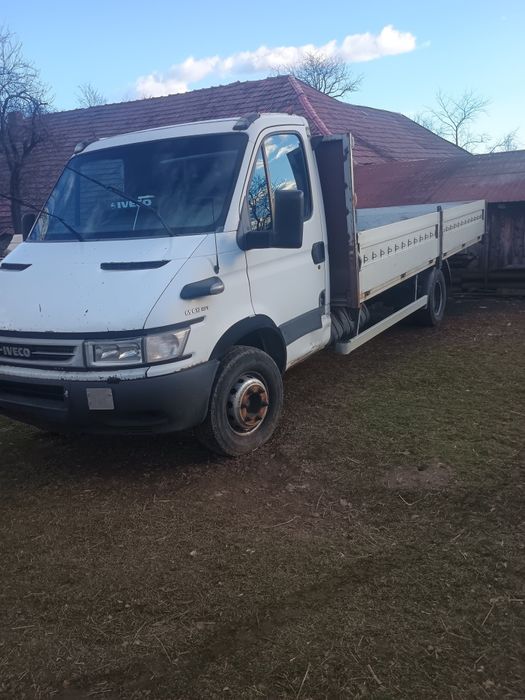 Vând  IVECO  Daily