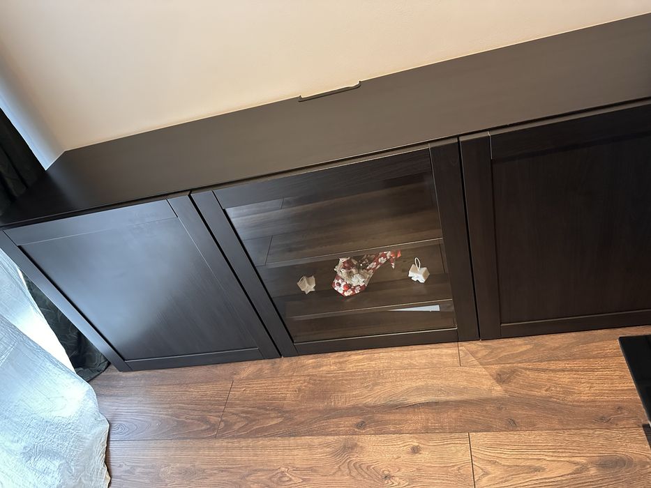 Vand comoda TV Besta Ikea