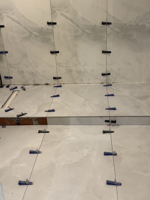 Amenajări interioare,gleturi,finisaje,gresie,faianta,rigips