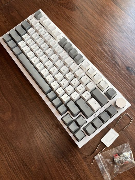 Ajazz ak820.