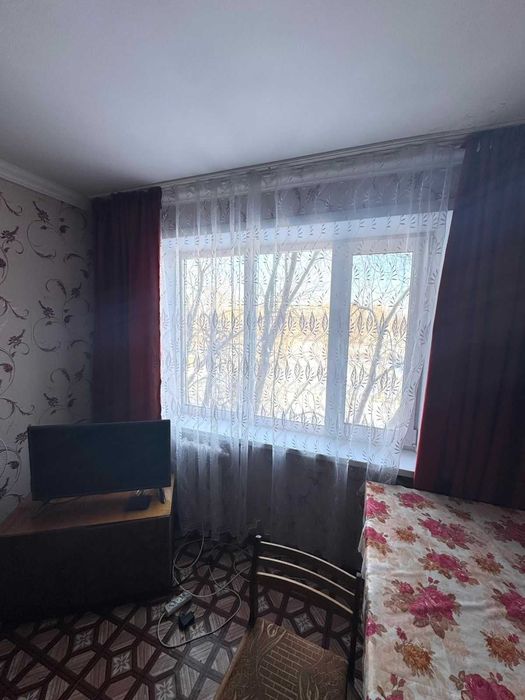 Продам 2х комн квартиру Ауэзова 4а