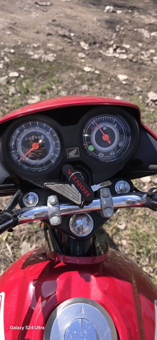 Продам Honda cd 110