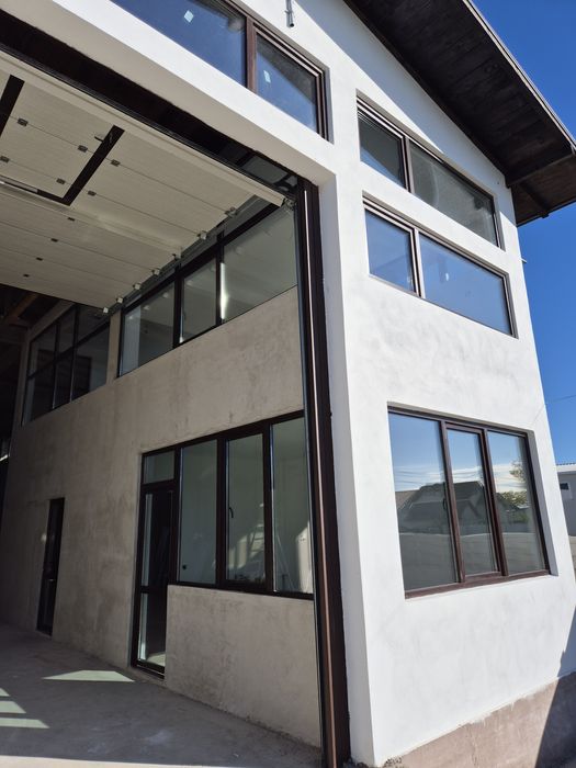 Hala depozitare Service auto After school.loc joaca..detailing auto