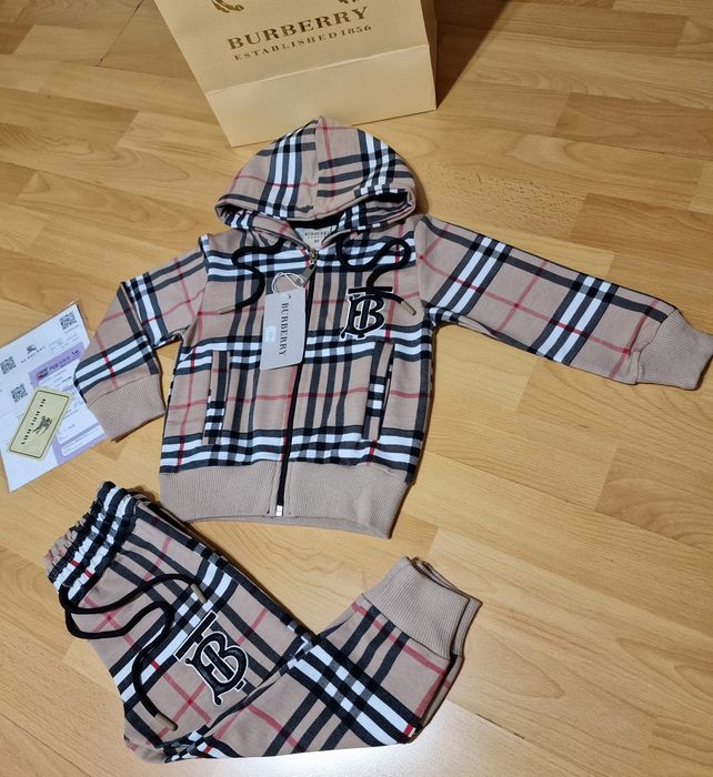 Treninguri copii/bumbac/vârstă 1-5 ani,logo brodat,new model