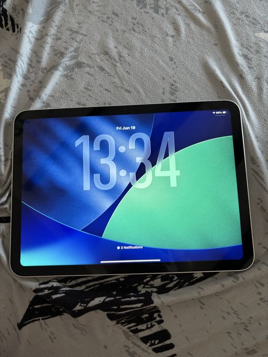 iPad 11 (A16) 2025 + Husa