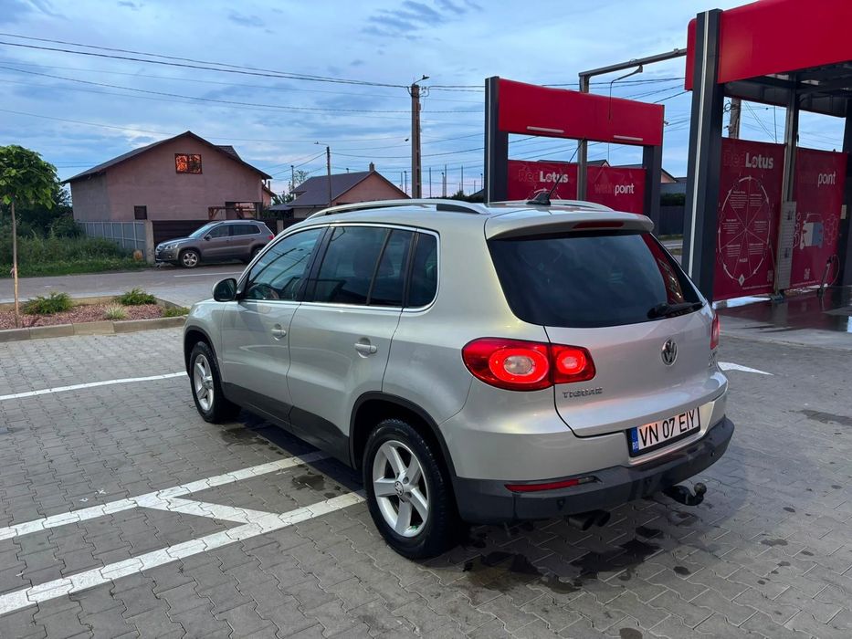 VOLKSWAGEN Tiguan 2011 — imagine 3