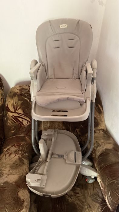 Продам стульчик для кормления