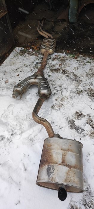 Выхлопная система глушитель на BMW E39