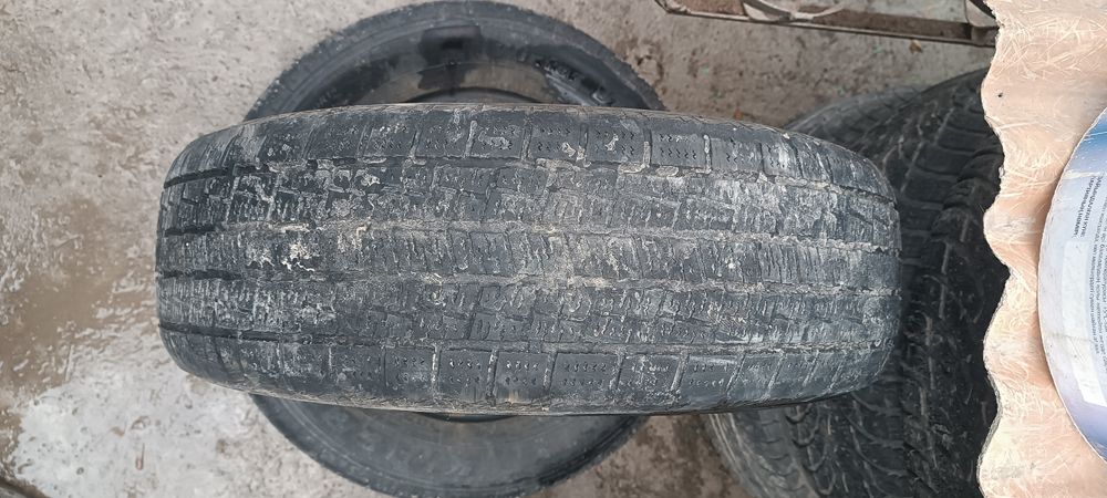 Продам шины зимние