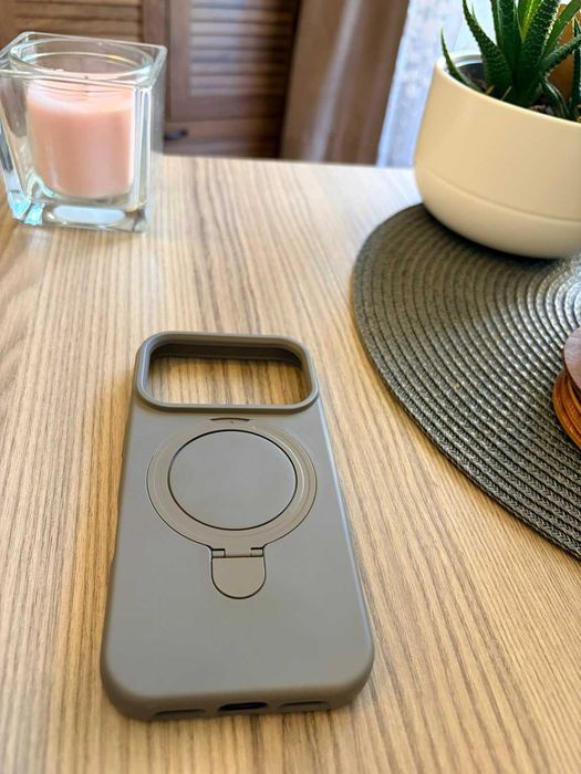 Husă iPhone 17 Pro / 18 Pro, 17 Pro Max / 18 Pro Max,de culoare