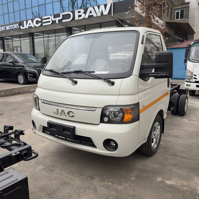 YANGILIK endi JAC X 200 shassi sotuvda 2025.