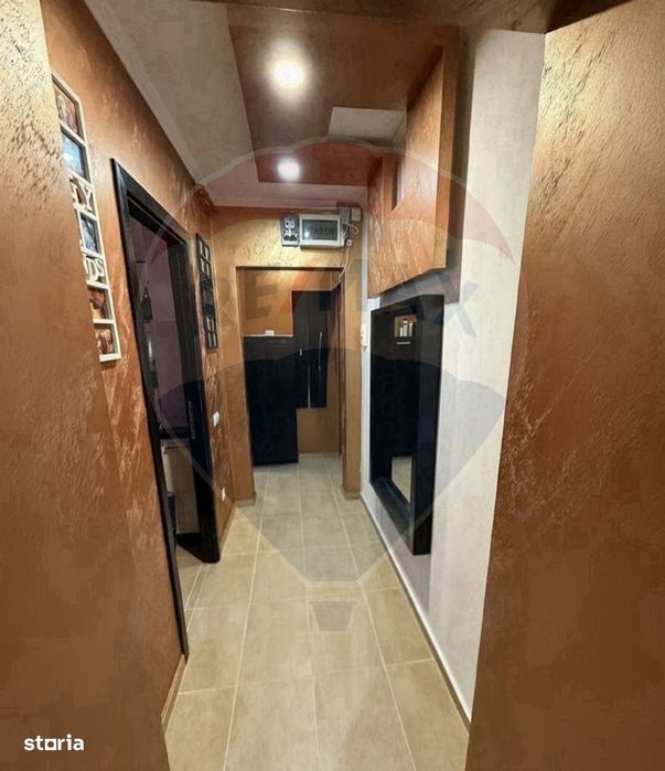 Apartament 3 camere de vânzare la preț de doua camere. Oferta ideală !