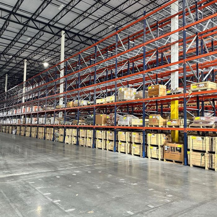 Rafturi metalice industriale