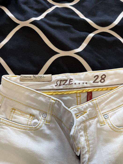 Vintage дънки Guess