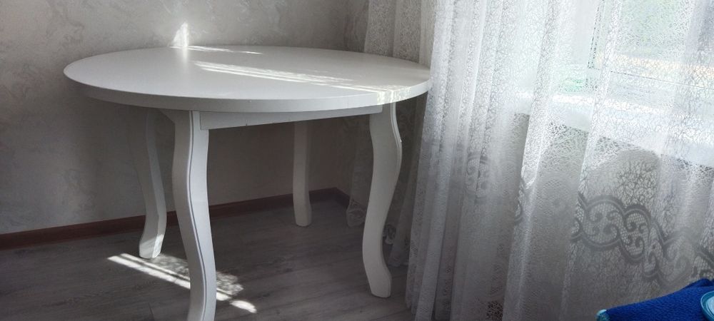 Кухонная мебель, Стол круглый