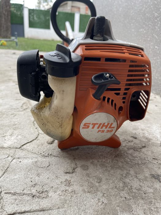 Бензинов тример Stihl FS 38, 0.65 kW, 0.9 к.с., 380 мм