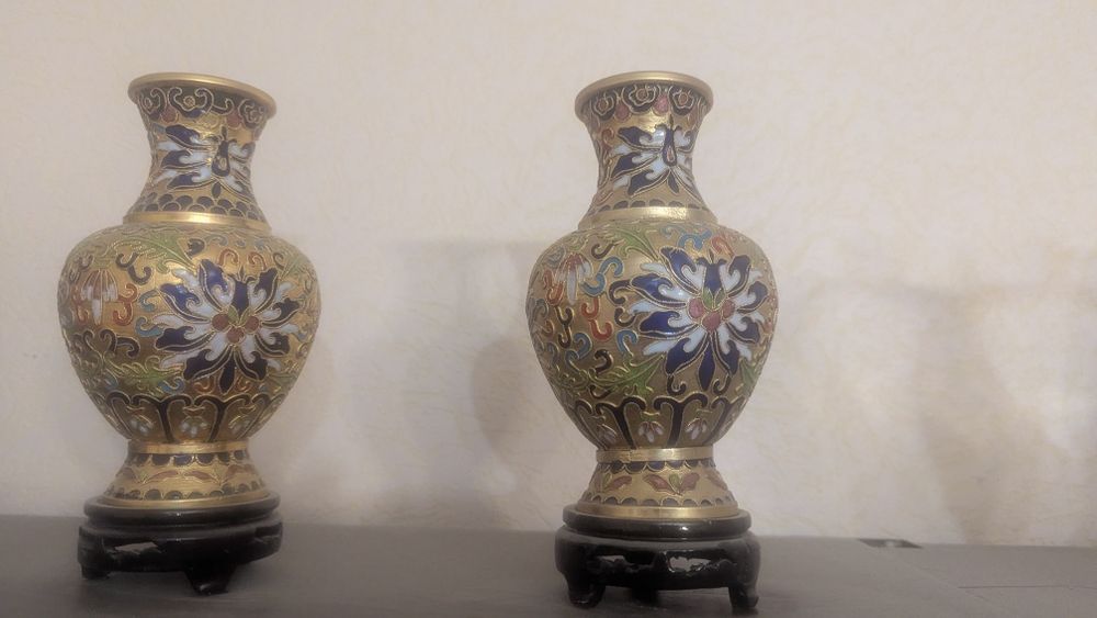 Продам клуазоне, 2 вазочки