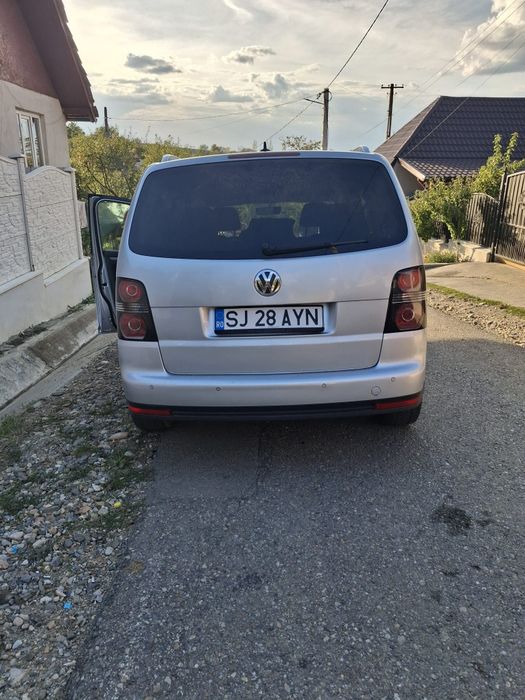 Vand Volkswagen Touran 1.4  tfsi an 2011 euro 6