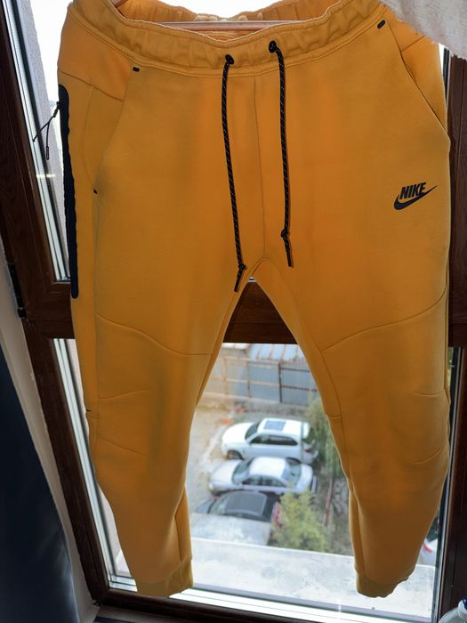 Nike Tech Fleece