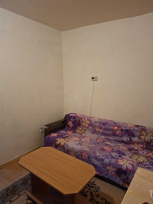 Inchiriez Garsoniera zona Spitalul Judetean