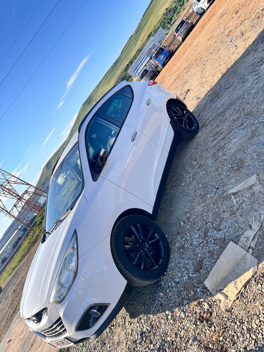 HYUNDAI ix35 2012 — imagine 2