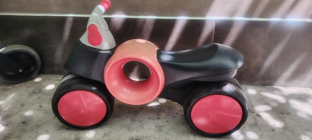 Bicicleta fara pedale tip motocicleta, imaginarium