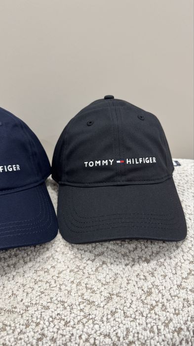 Кепки оригинал в наличии Tommy, Calvin Klein