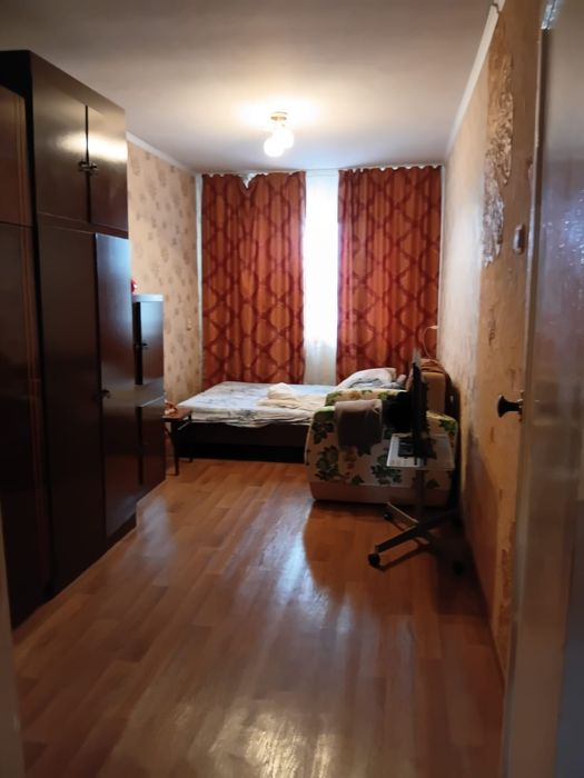 Продам 3х комнатную квартиру срочно