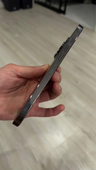 Iphone 13pro max идеальное состояние