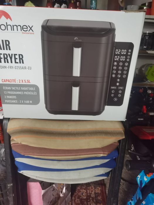 Air fryer cu doua compartimente 5.5 litrii fiecare