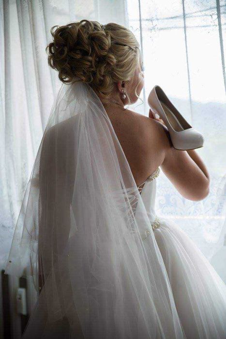 Сватбена рокля тип принцеса