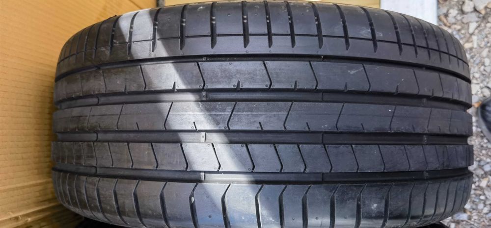 Чисто НОВИ 255 35 19 Pirelli
P-ZERO (PZ4) L.S.