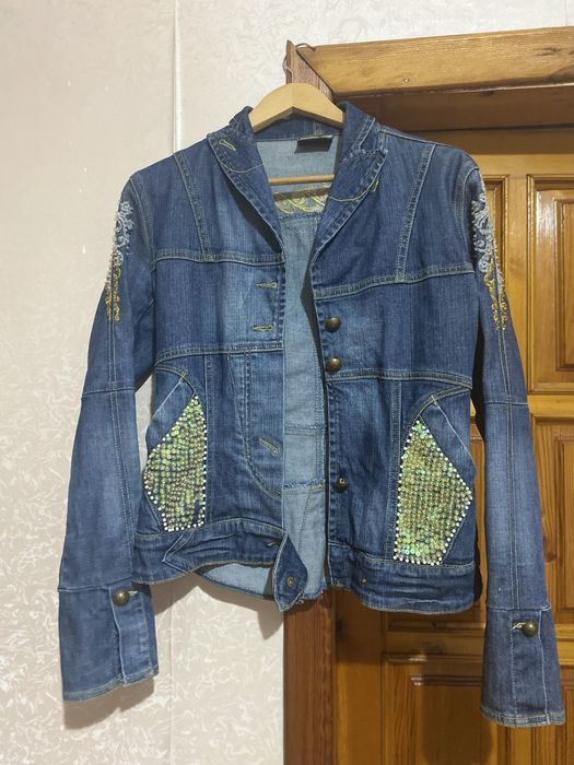 Продам одежду б/у