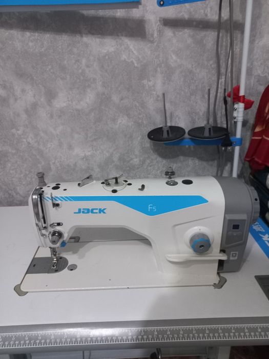 Швейная машинка JACK F5