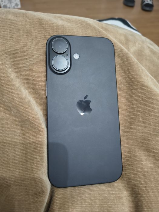 Iphone 16 cu garantie ca nou