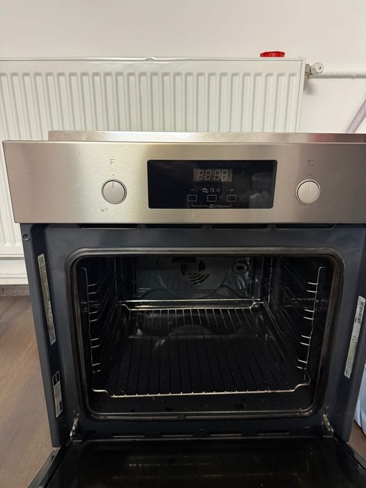 Cuptor electric whirpool