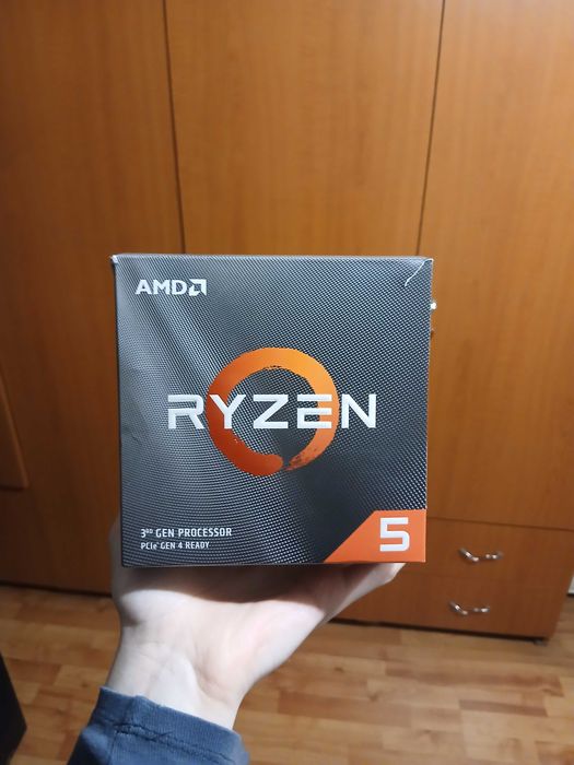 Procesor AMD Ryzen 5 3600, socket AM4, + cooler original