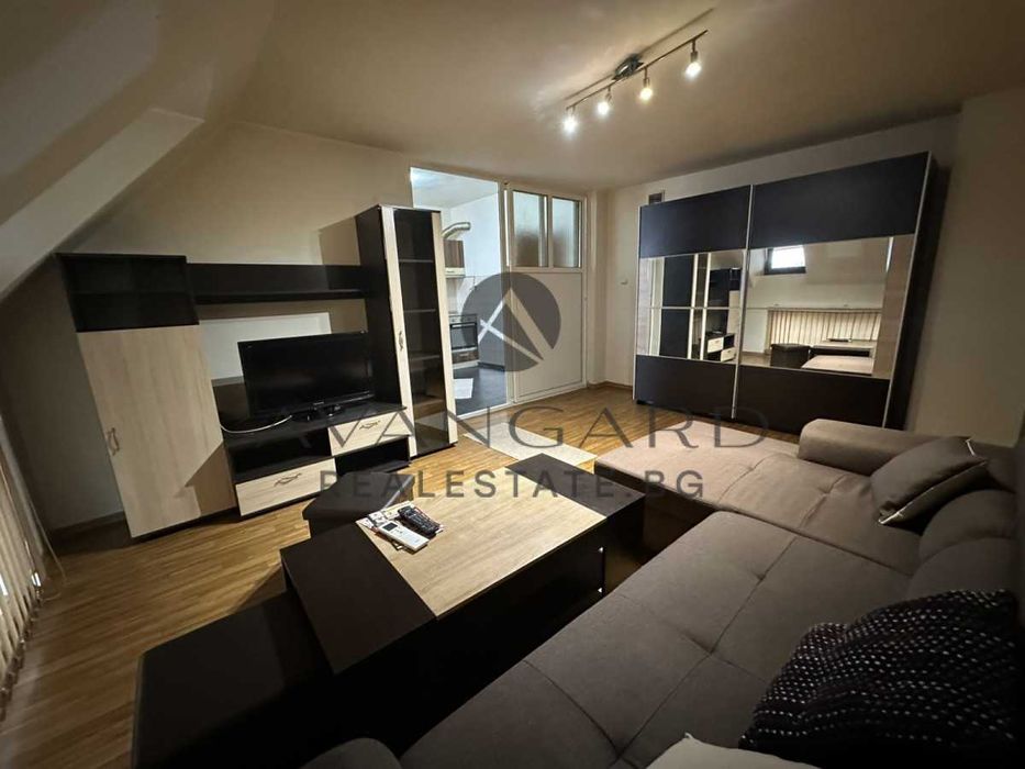 Продава се Двустаен апартамент в Пловдив, Тракия - 60 кв.м за 1600 €/кв.м - Снимка #4