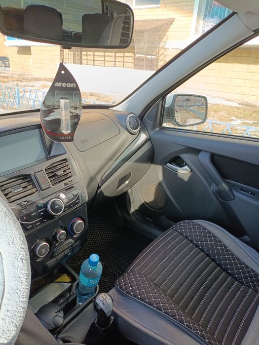 Продам ладу калина 2