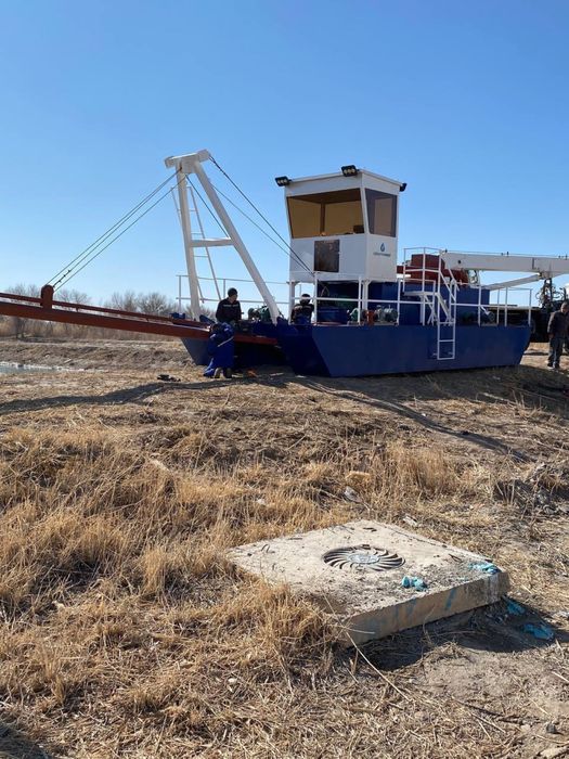 Земснаряд для добычи песка