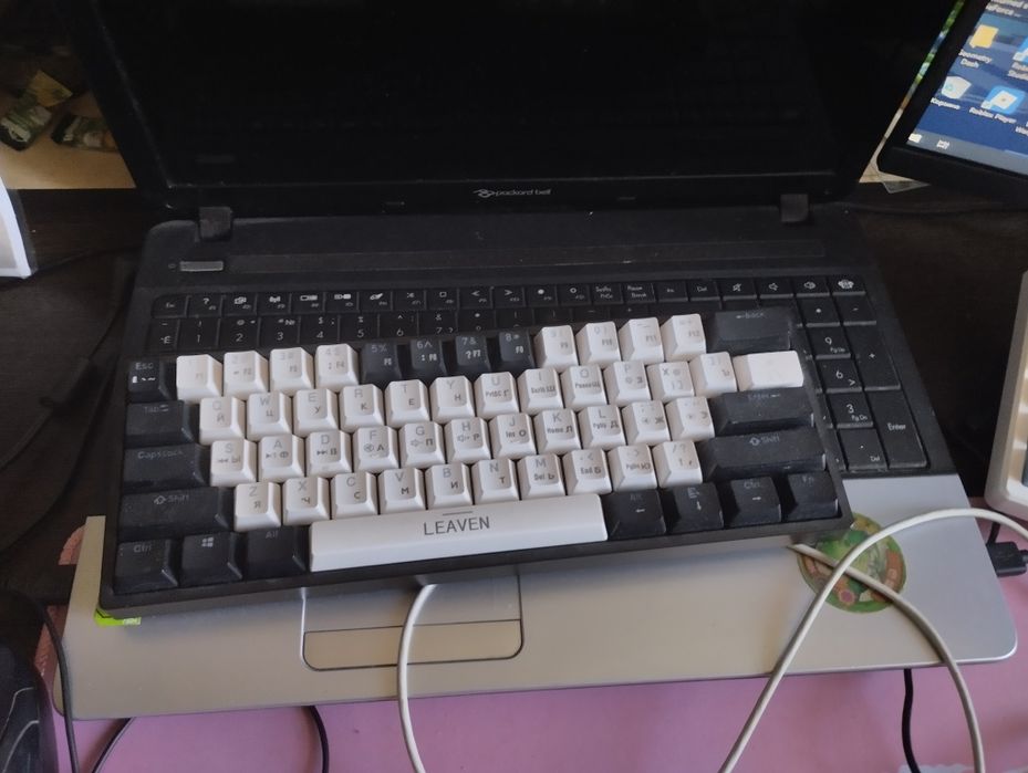 Ноутбук в норм состоянии