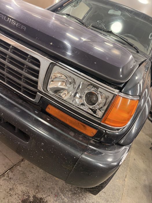 Установка Bi Led линз, ремонт фар