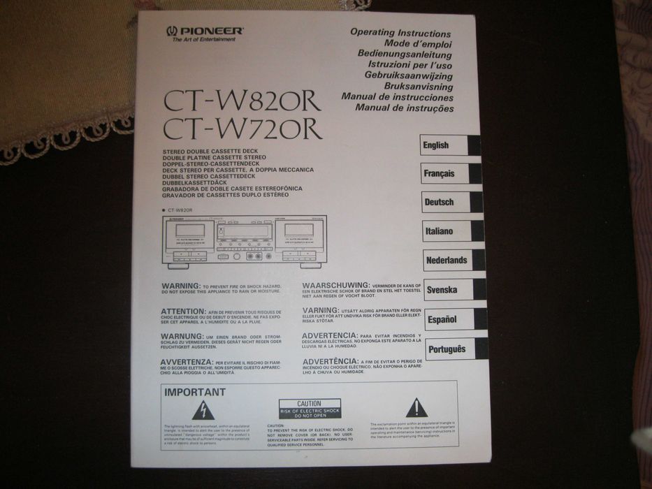 Pioneer stereo double cassete deck CT - W820R