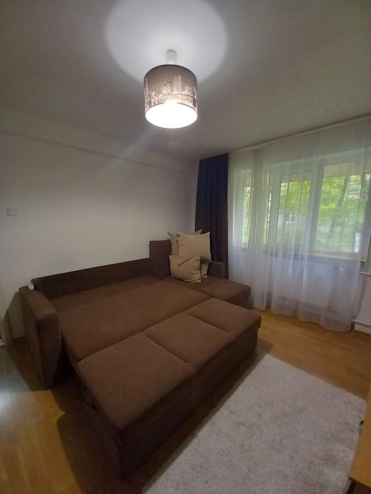 Închiriez apartament 1 camera Gradiste
